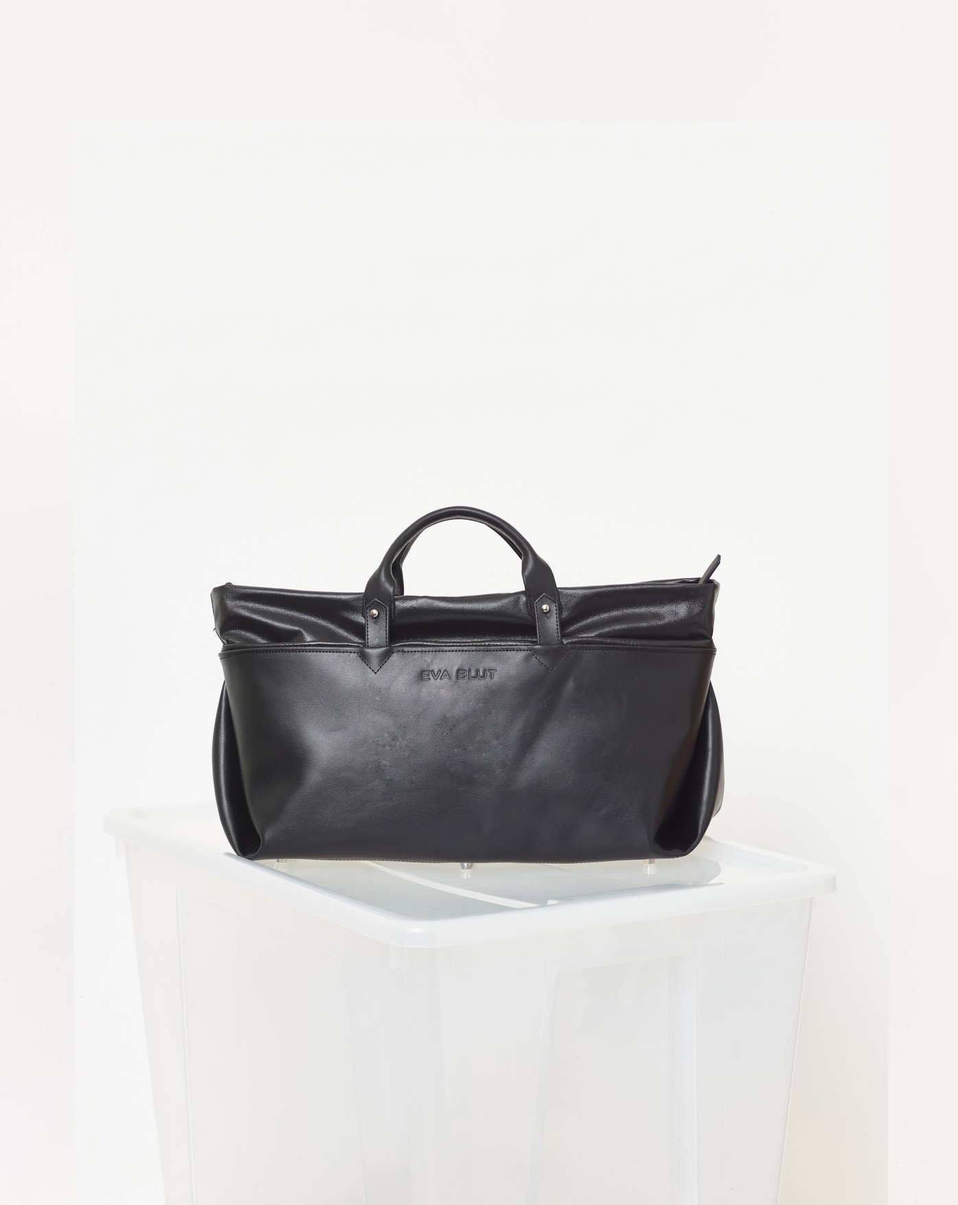 EvaBlut_SizeUp_Big_Black_Front 