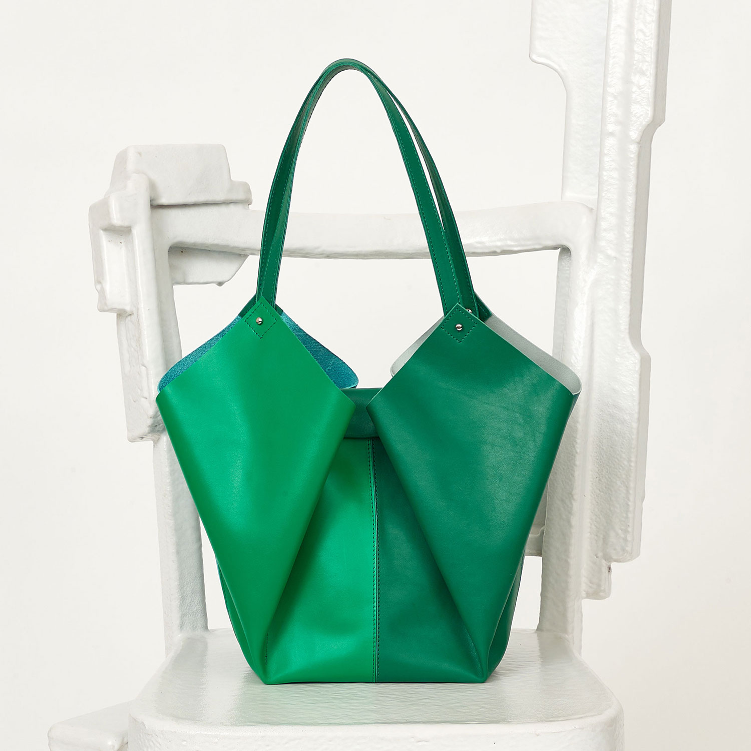 Handmade bags and accessories from Vienna - EVA BLUT