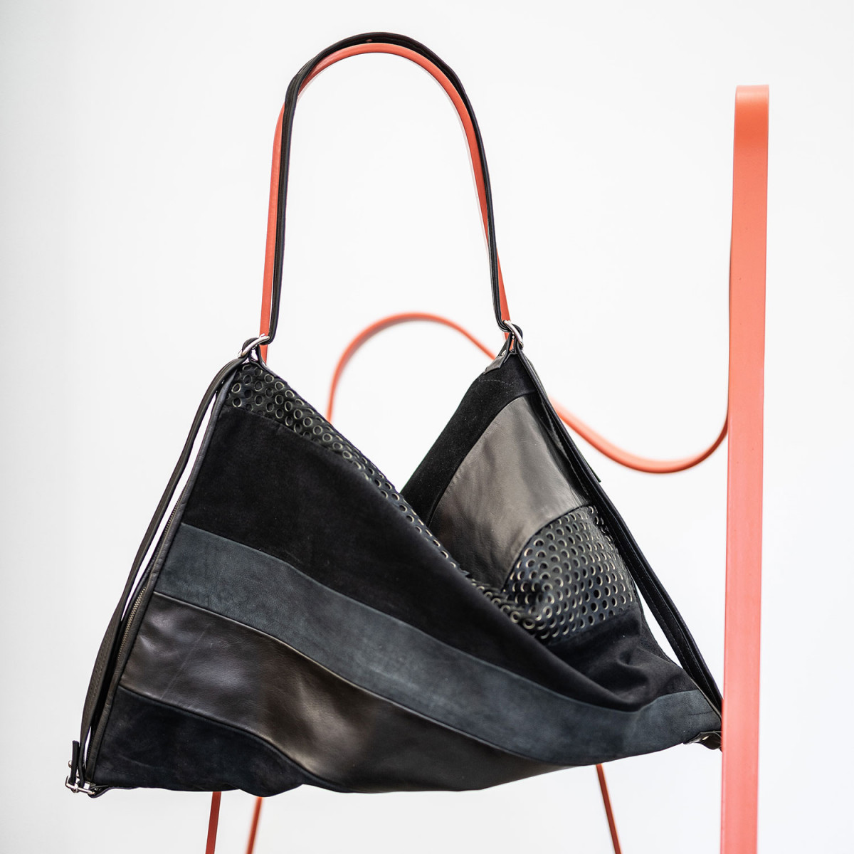 Handmade bags and accessories from Vienna EVA BLUT